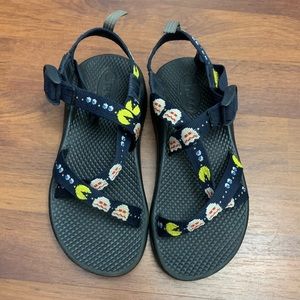 PAC-Man Chaco Sandals Youth Size 3